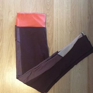 Aerie Leggings - Medium
